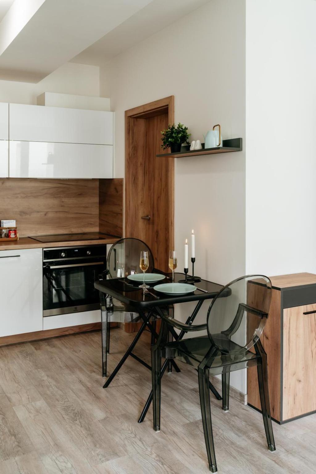 Three Bedroom Aparment With Terrace By Days Apartment *